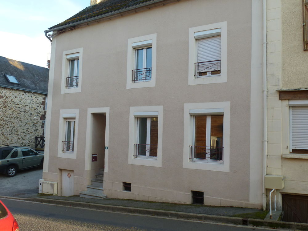 maison de village en pierre