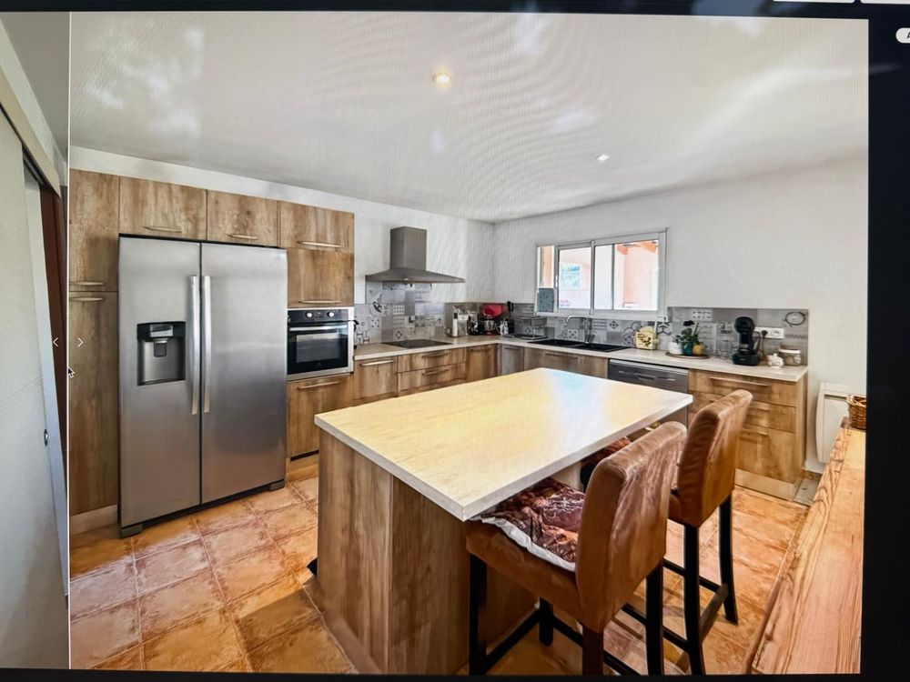 Villa à 3mn du centre ville d'Ajaccio sur 800m2 de terrain
