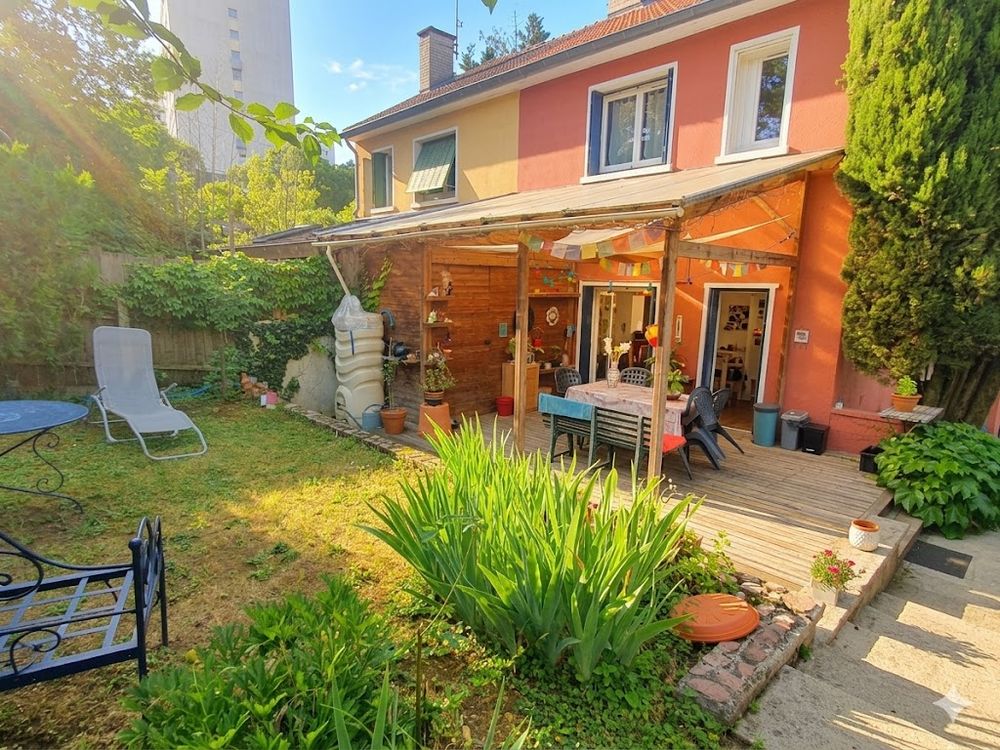 Agréable maison 83 m², 5 pièces à OULLINS (69600)