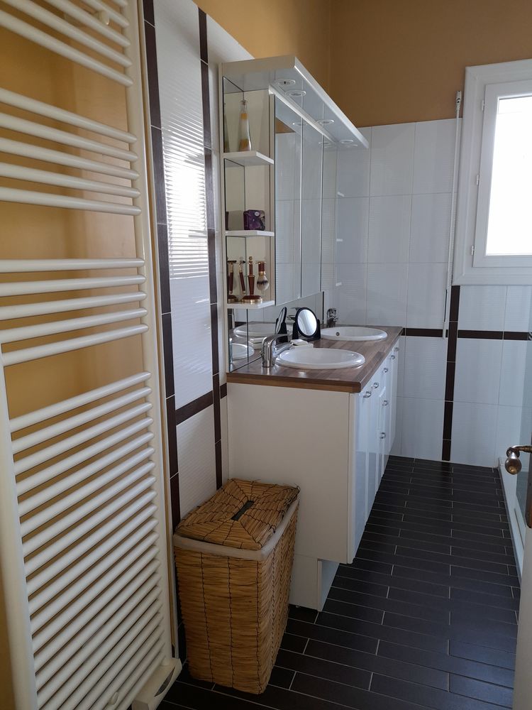 Appartement au 1er étage - façade Sud -