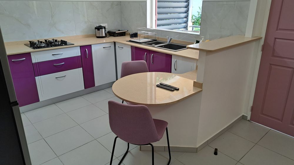 T2 meublé 63 m² avec piscine, fibre et parking sécurisé