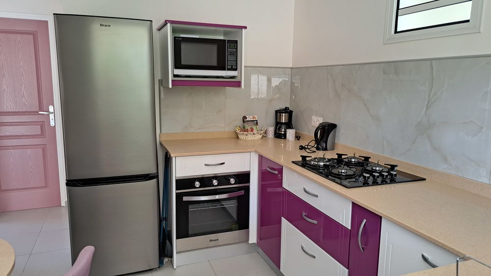 T2 meublé 63 m² avec piscine, fibre et parking sécurisé