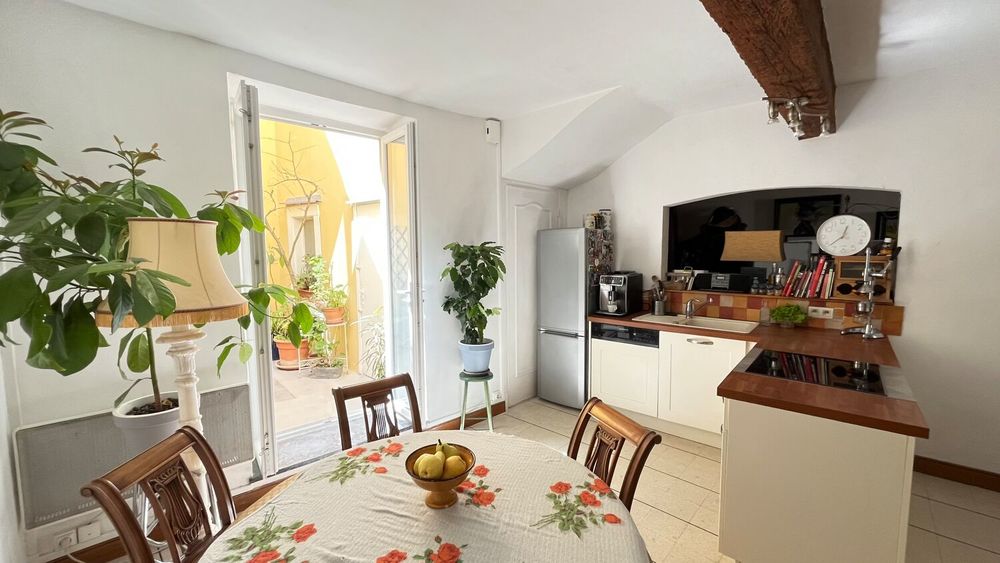 Appartement 94m2 Patio Ascenseur Centre Carcassonne