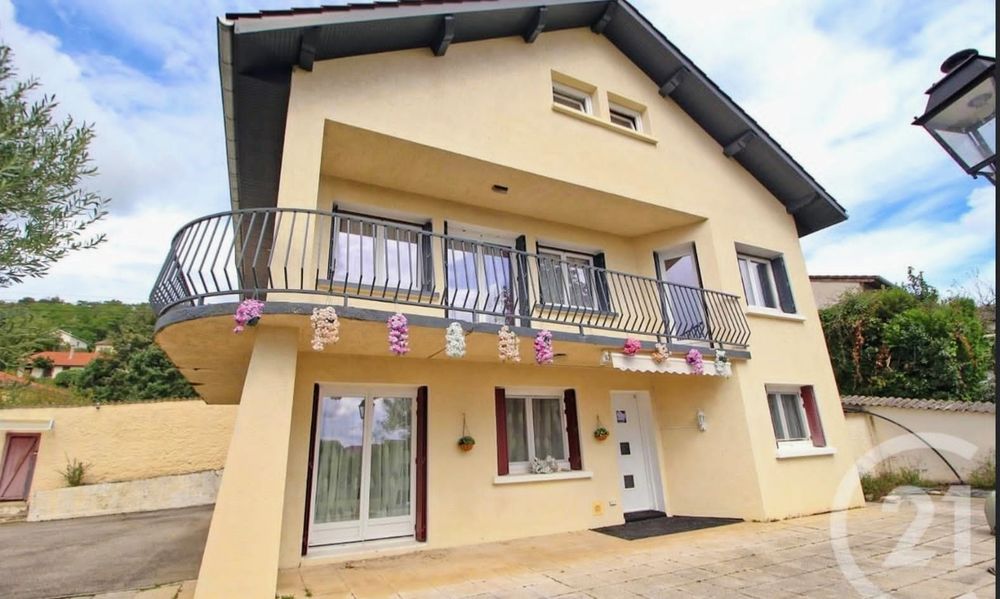 Maison à Montluel