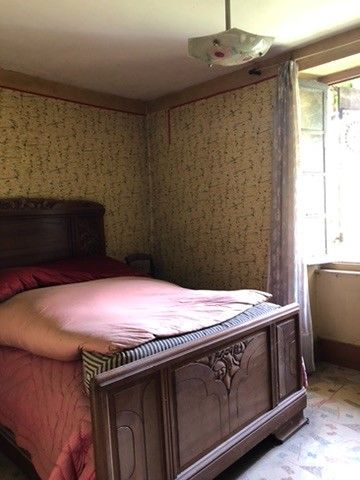 Maison bourguignonne authentique à rénover ? Semur-en-Auxois