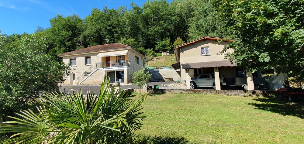 Maison avec dépendances Bagnac-sur-Célé