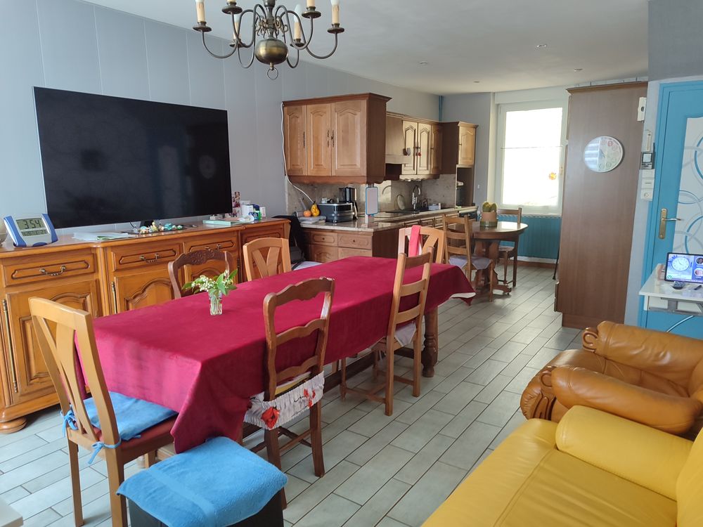 Maison 5 pièces 105 m² 845 m2 terrain plein centre
