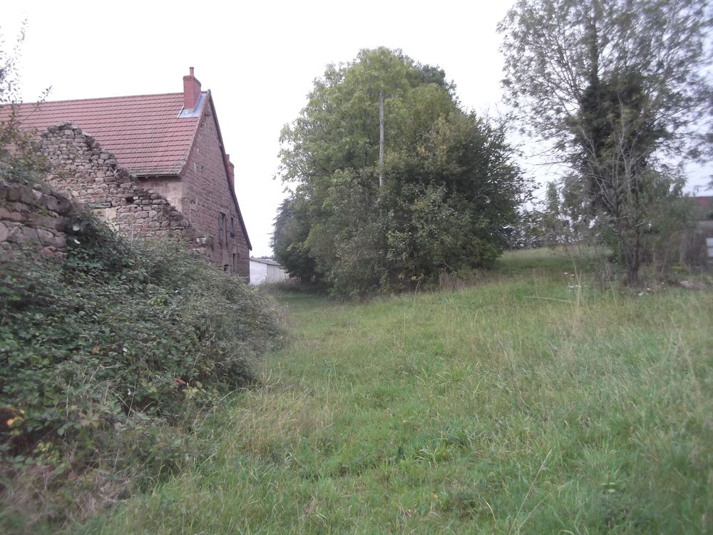 Ancienne ferme à rénover avec un terrain constructible