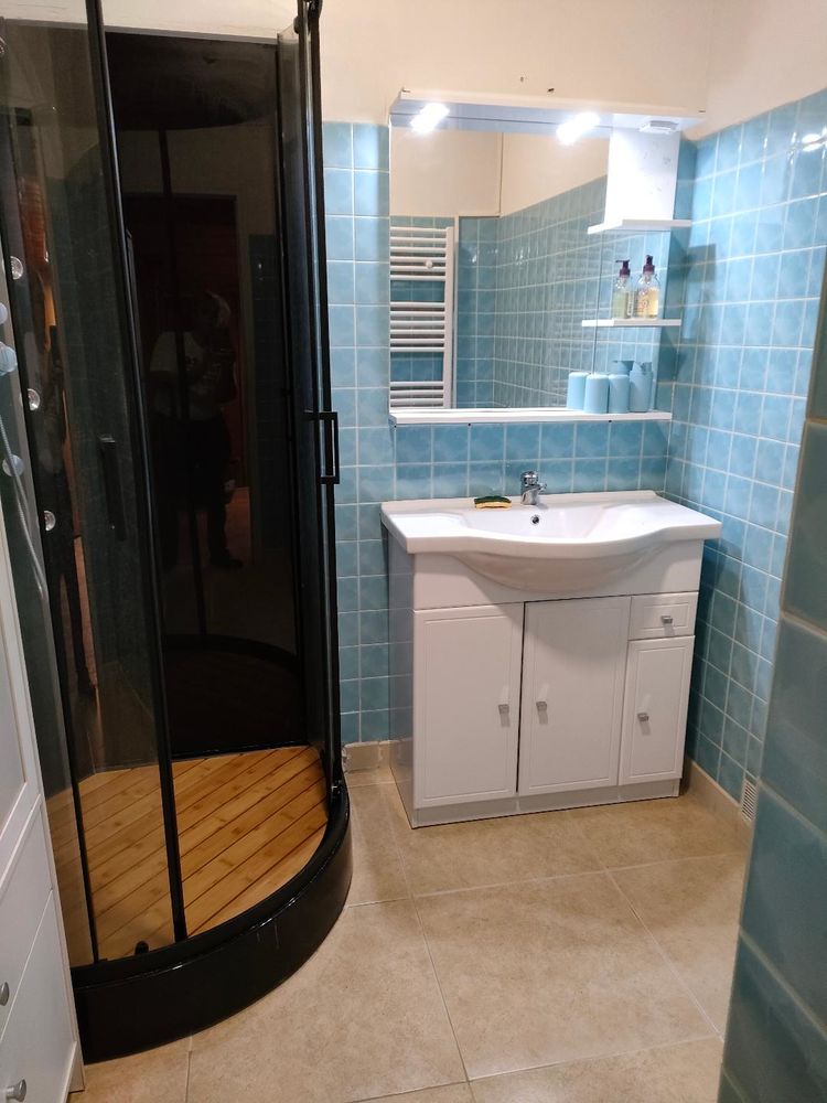 Particulier studio meublé de 35 m² ? Réservé aux étudia