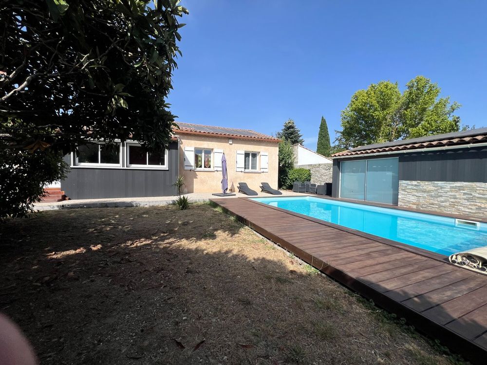 MAISON GIGNAC 34150 avec piscine de plain-pied