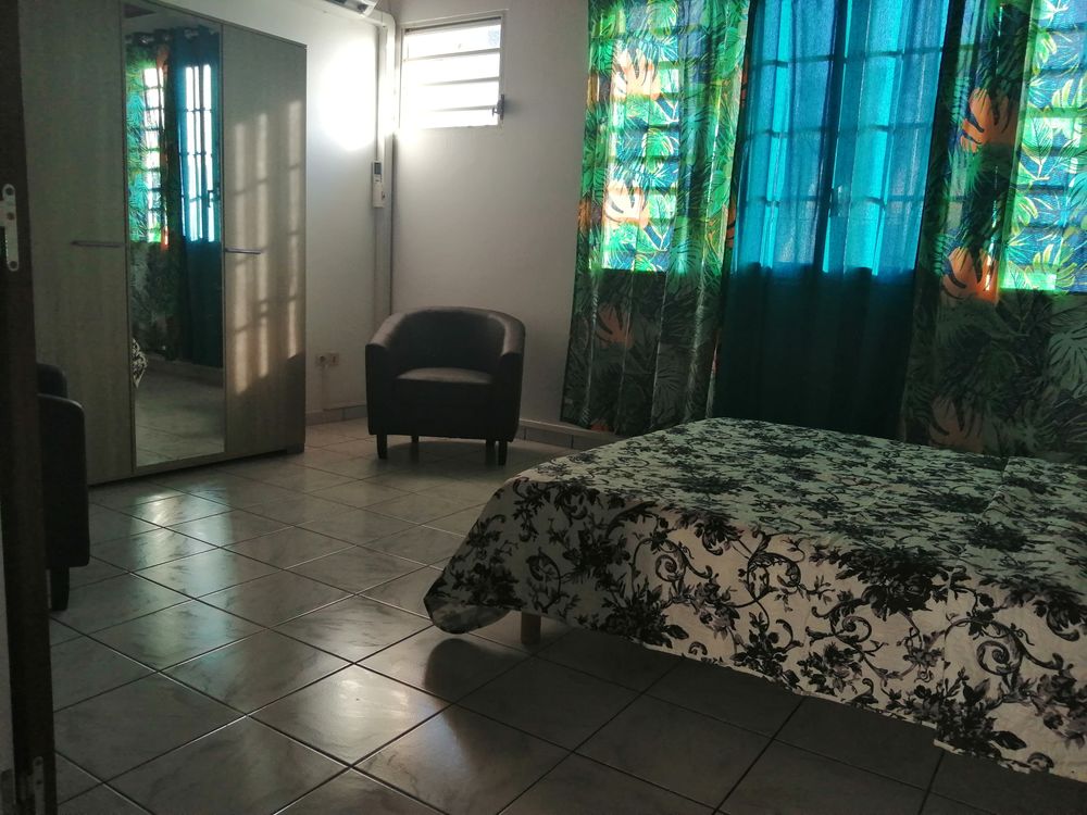 Appartement T2, à Sainte-Marie