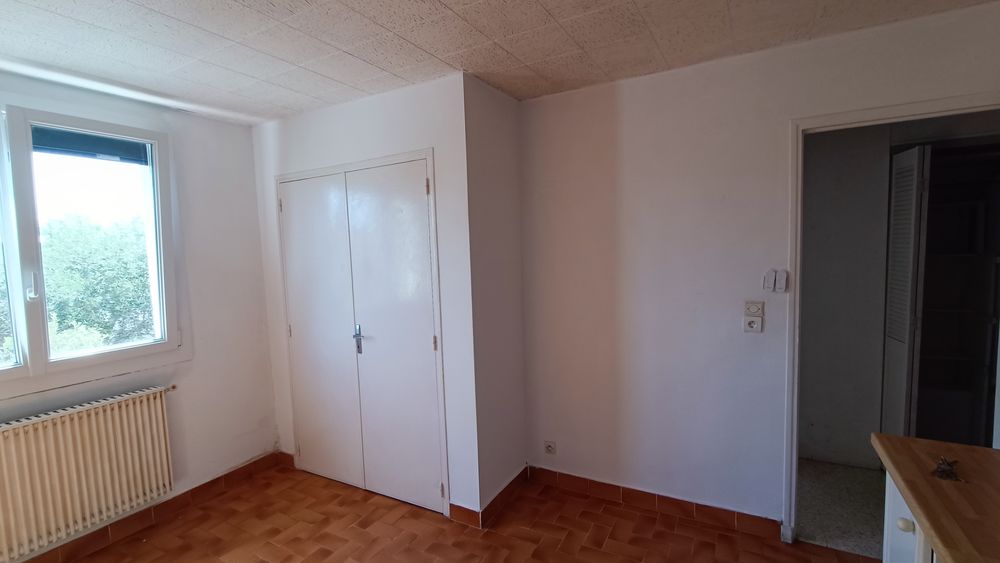appar T3 de 72m2 au Pradet 83 au 1er éta d'1villa