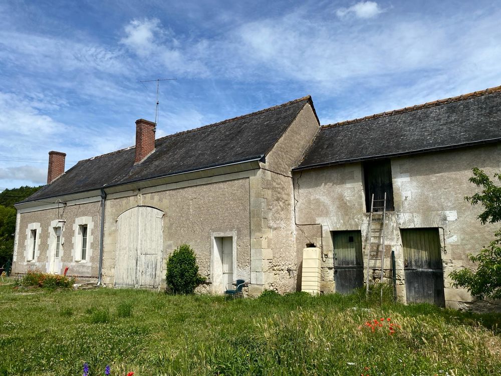 Maison vigneronne avec fort potentiel à Noizay (37)