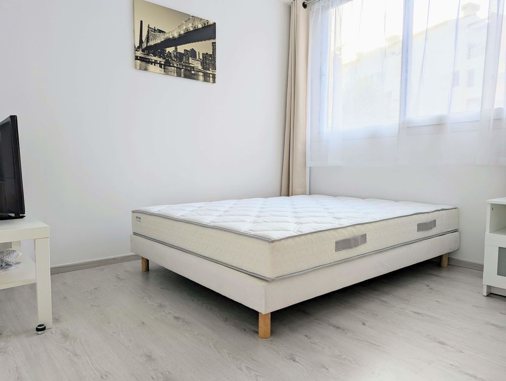 Lumineux studio meublé au coeur de Sophia Antipolis
