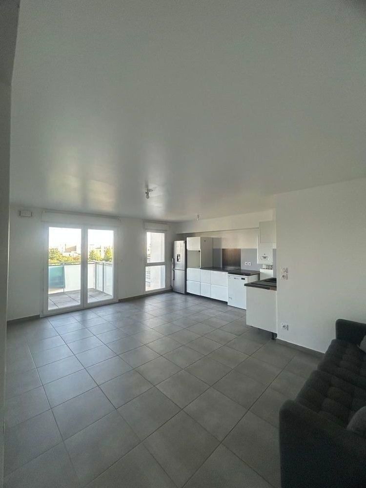 d'un appartement de 60 M2 achevé en 2019 situé au 6915