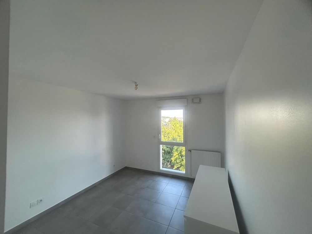 d'un appartement de 60 M2 achevé en 2019 situé au 6915