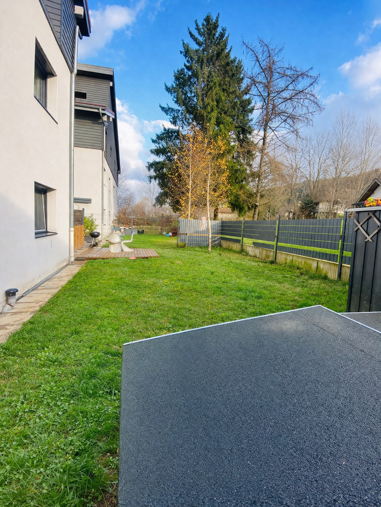 ? Duplex récent avec jardin, terrasse et garage ? Proche Su