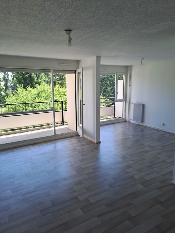 appartement 78 m² avec balcon sans vis à vis