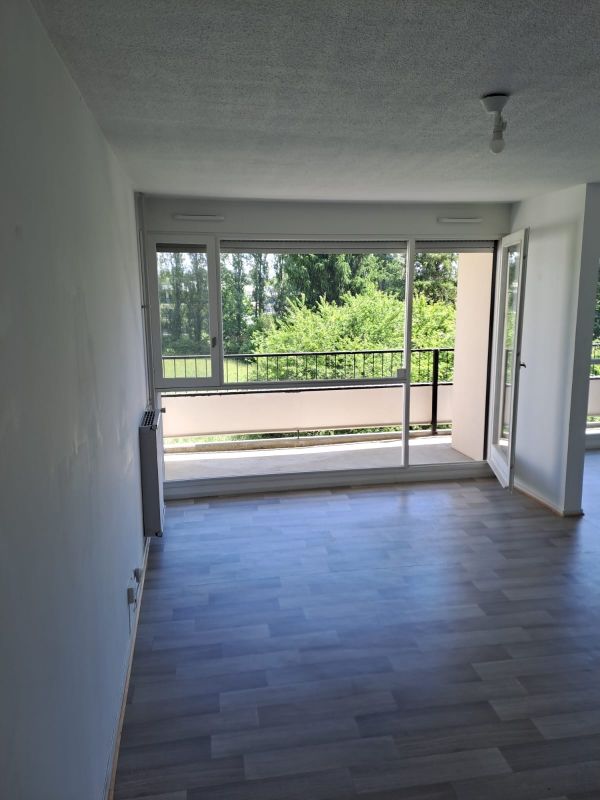 appartement 78 m² avec balcon sans vis à vis