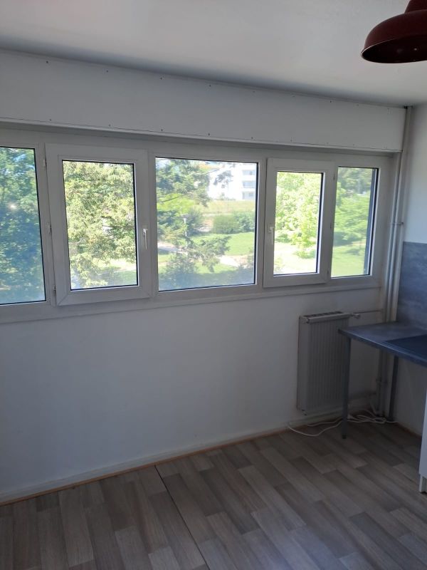 appartement 78 m² avec balcon sans vis à vis