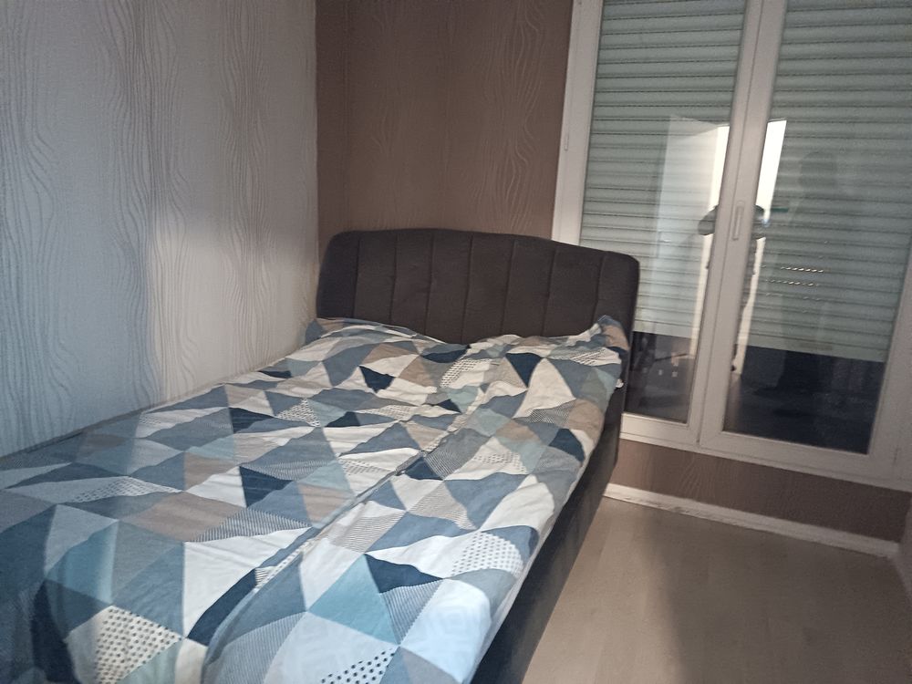 Appartement F3 en DUPLEX immeuble récent ascenseur et parkin