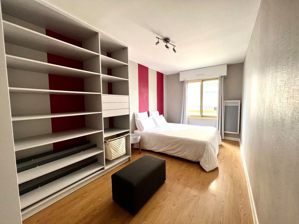 LYON CENTRE QUARTIER SAXE GAMBETTA / T3 MEUBLE STANDING