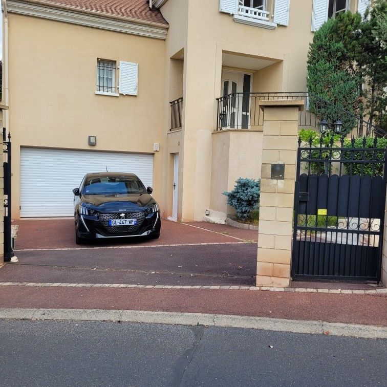 Maison dans résidence bréguet le haut de Saint Prix