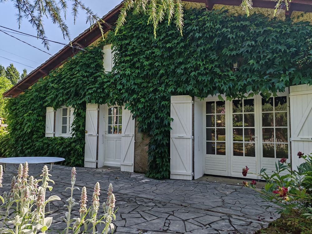 Charmante maison avec piscine sur un terrain de 1500m²? Proc