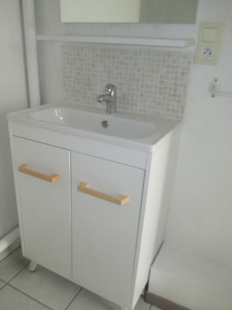 ALBI 300m UNIVERSTE STUDIO MEUBLE TBE 395e
