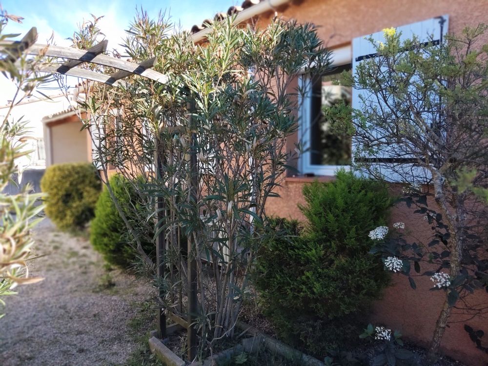 à Nyons, maison de plain-pied de 101m².