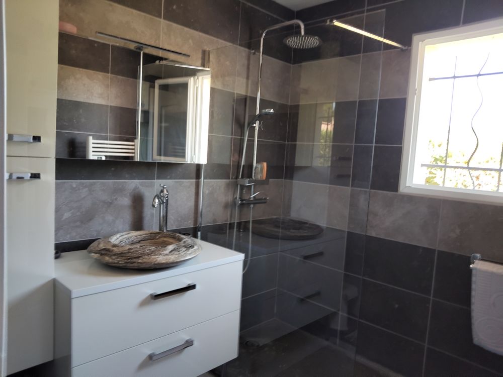 à Nyons, maison de plain-pied de 101m².