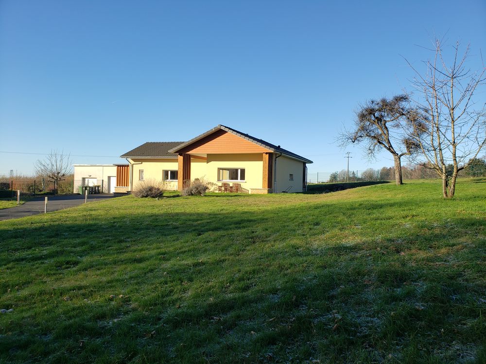 St Laurent, maison récente avec accès PMR et grand terrain