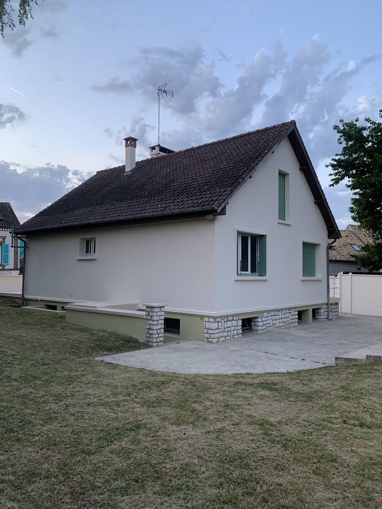maison avec terrain au centre-ville ville D'Anet 28260