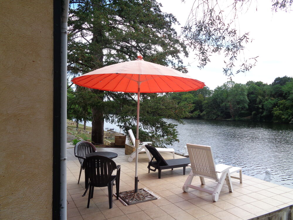 PEPITE DIRECT BORD RIVIERE ET CANAL NON INONDABLE-REPOS-PECH
