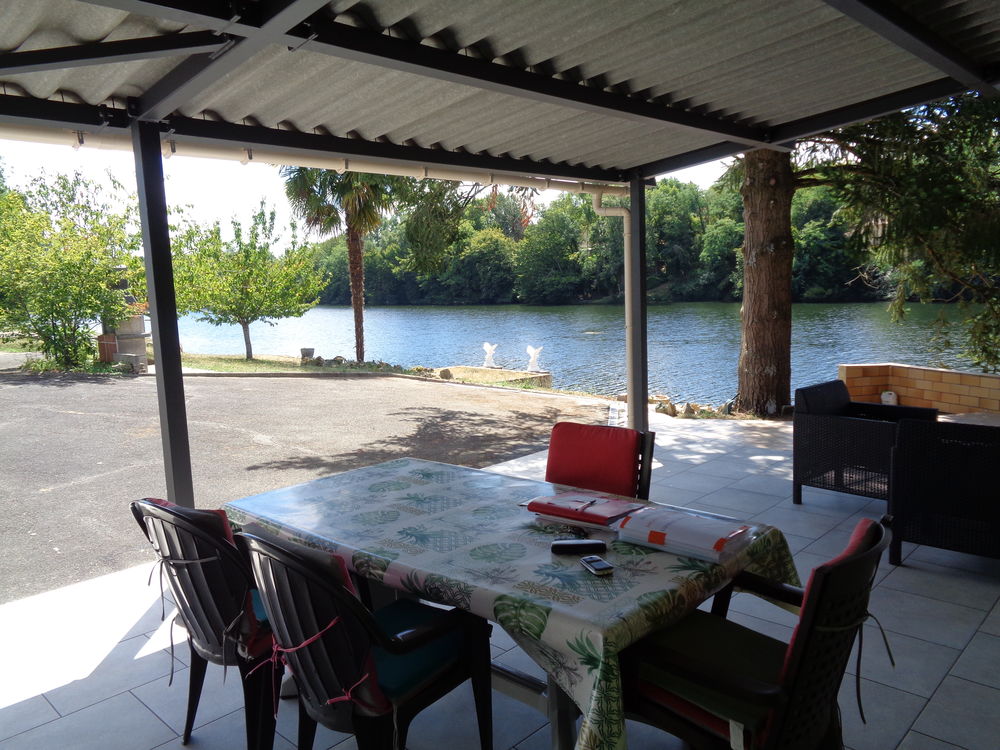 PEPITE DIRECT BORD RIVIERE ET CANAL NON INONDABLE-REPOS-PECH
