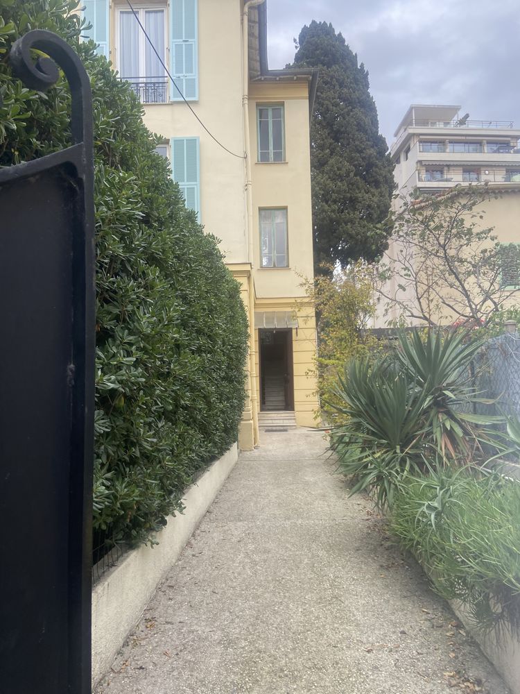 4 pièces avenue Lympia NICE
