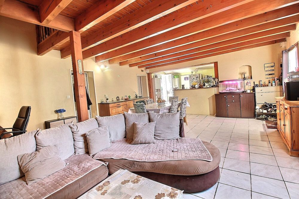 MAISON AVEC JARDIN PRES DE LA PLACE 14 JUILLET