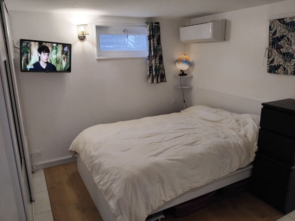 Appartement T2 pièces MEUBLE et EQUIPE avec joli jardin