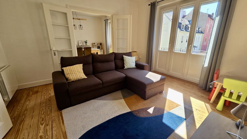 Appartement lumineux 95m2 avec 2 balcons + jardin à Neudorf