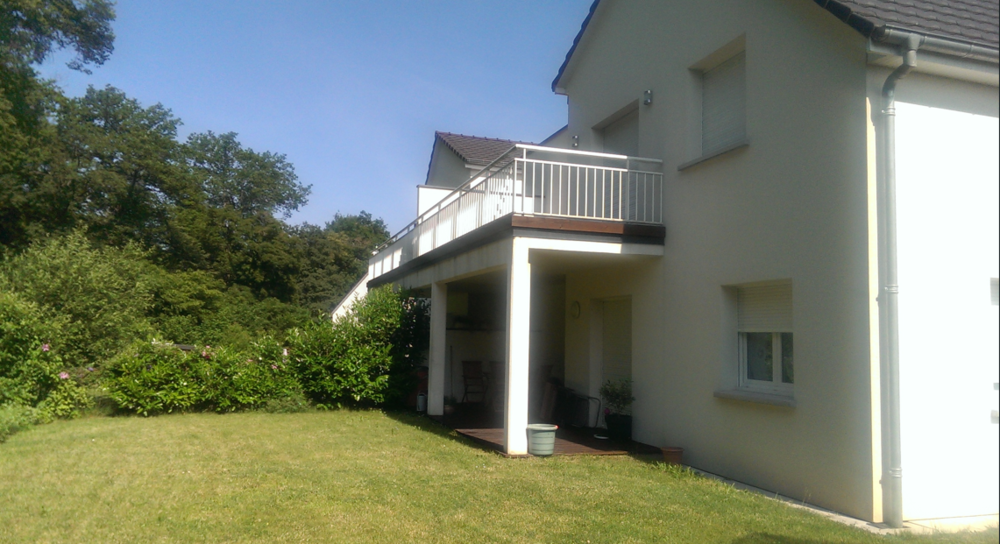F3 65 m² de 2015, terrasse 18 m², garage 30m², cave, parking