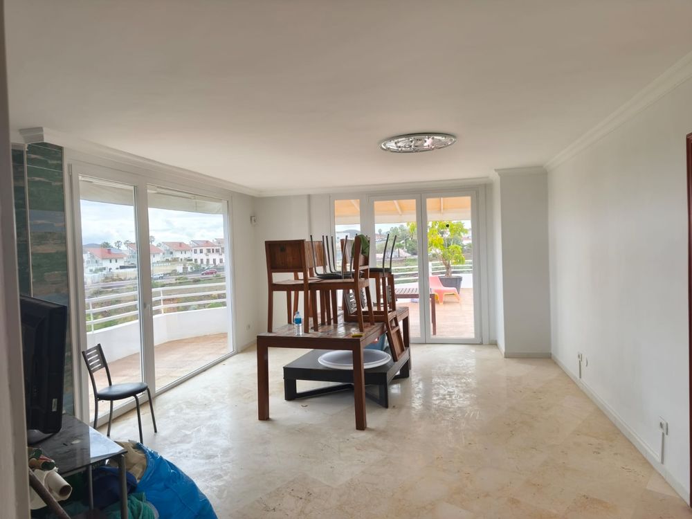 Appartement de 129 m² au dernier étage 3 pièces 2 Toilettes