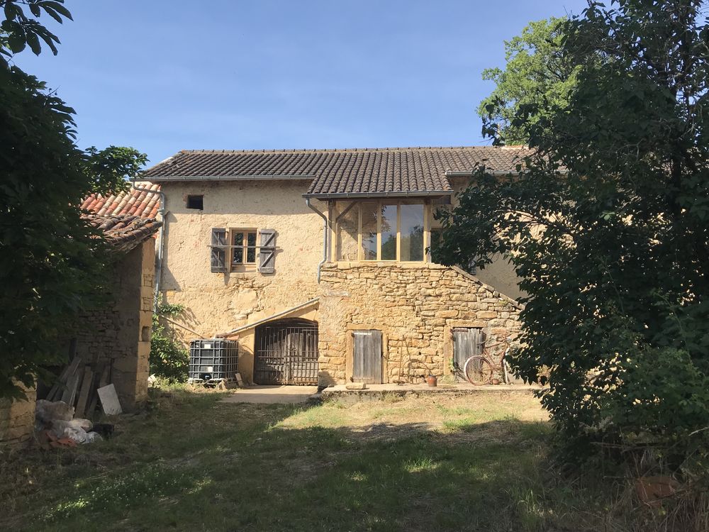 CORPS DE FERME