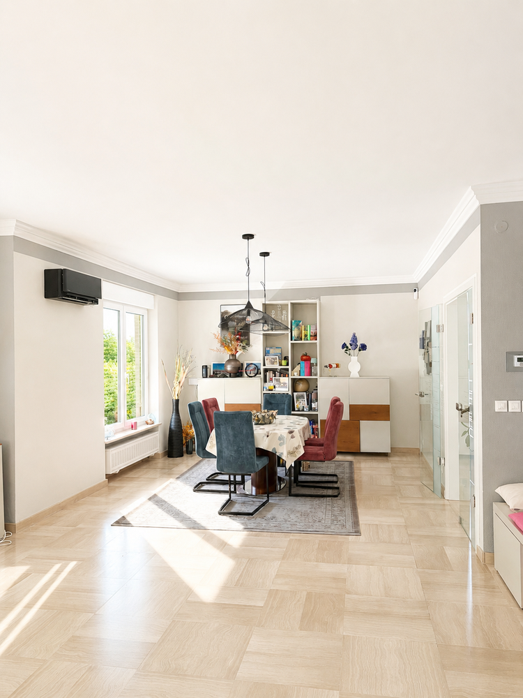 EXCEPTIONNELLE MAISON INDIVIDUELLE DE 340 m² RENOVE