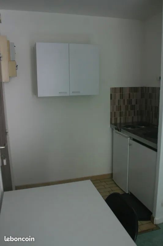 Studio meublé à Besançon