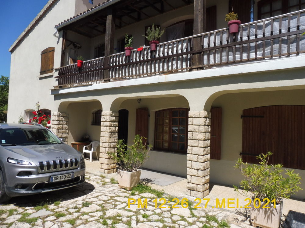 superbe propriete 2 appartements sur 1650m clos 200 m total