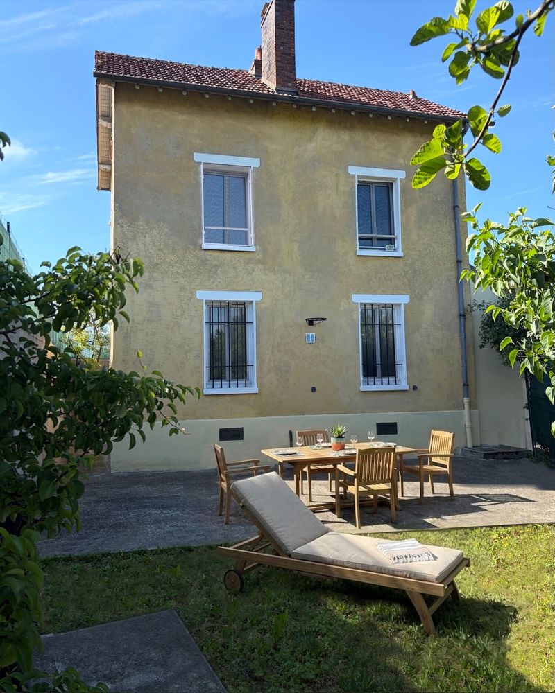 Maison familiale 5p, 82m², Vue dégagée sur nature,10mn Sens