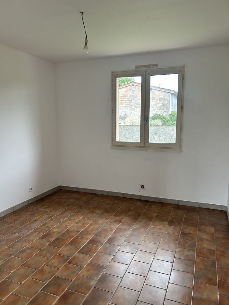 Arsac Centre €" Maison de plain-pied 120 m² -3 chambres-Grand terrain