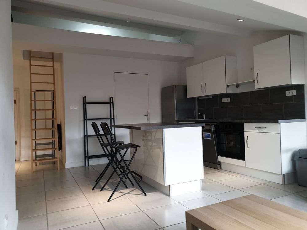 T1 hyper centre refait à Neuf / meublé avec cuisine équipé