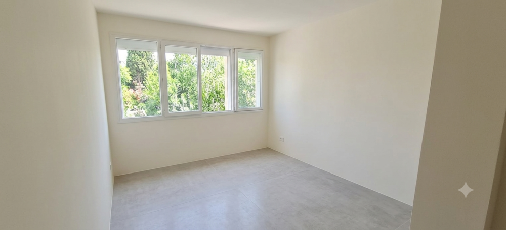 Appartement T2 atypique avec extérieur privatif