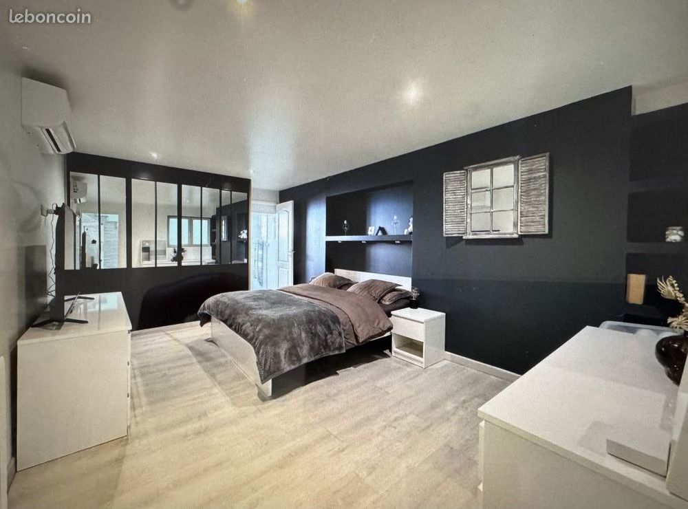 MAISON 147 M² 5 CHAMBRES